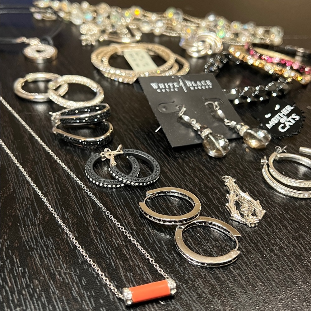 Vintage to Modern Estate Jewelry Lot - Picture 13 of 13